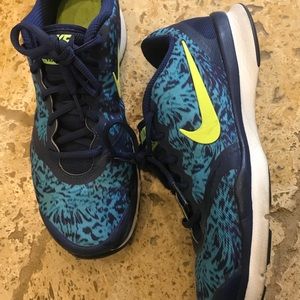 Nike running shoes with memory foam